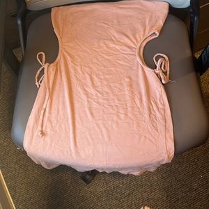 Cute short dress with cut outs on the side